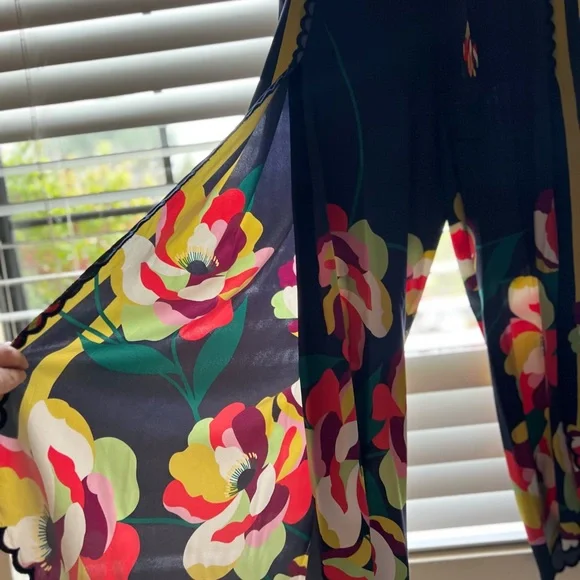 🌺 Johnny Was 🌺 Size M. Floral Navy Blue Pant - Picture 7 of 8